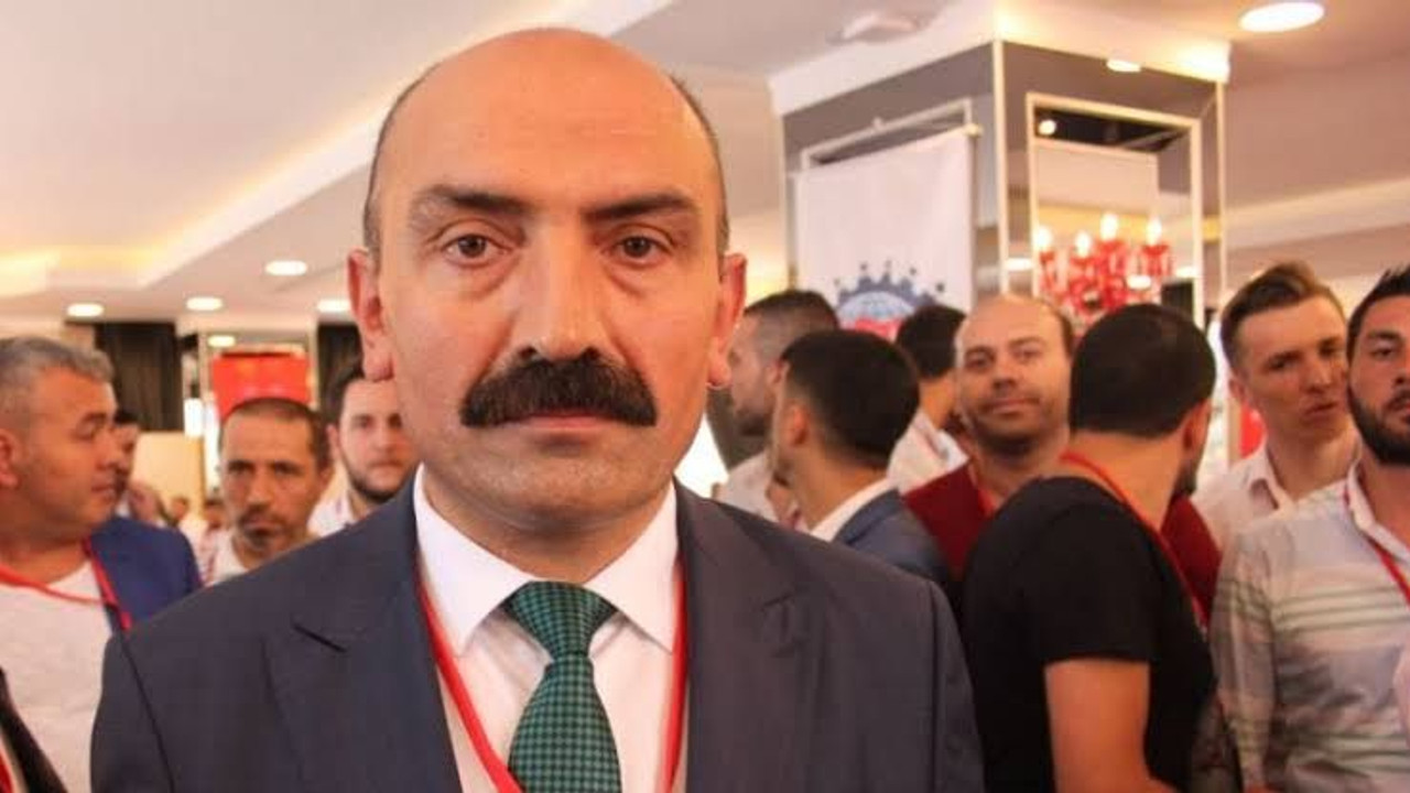 Bayraktar, Sarı’ya şiirle cevap verdi
